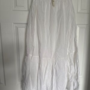 Aerie white peasant skirt size M NWT